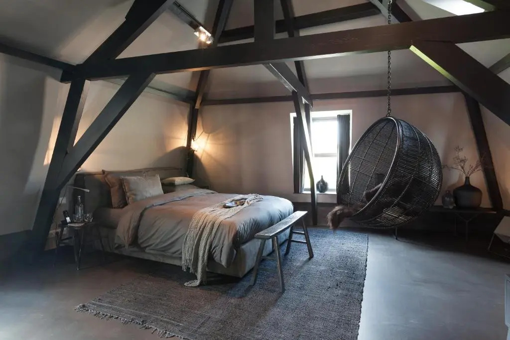 Photo - Mother Goose Hotel