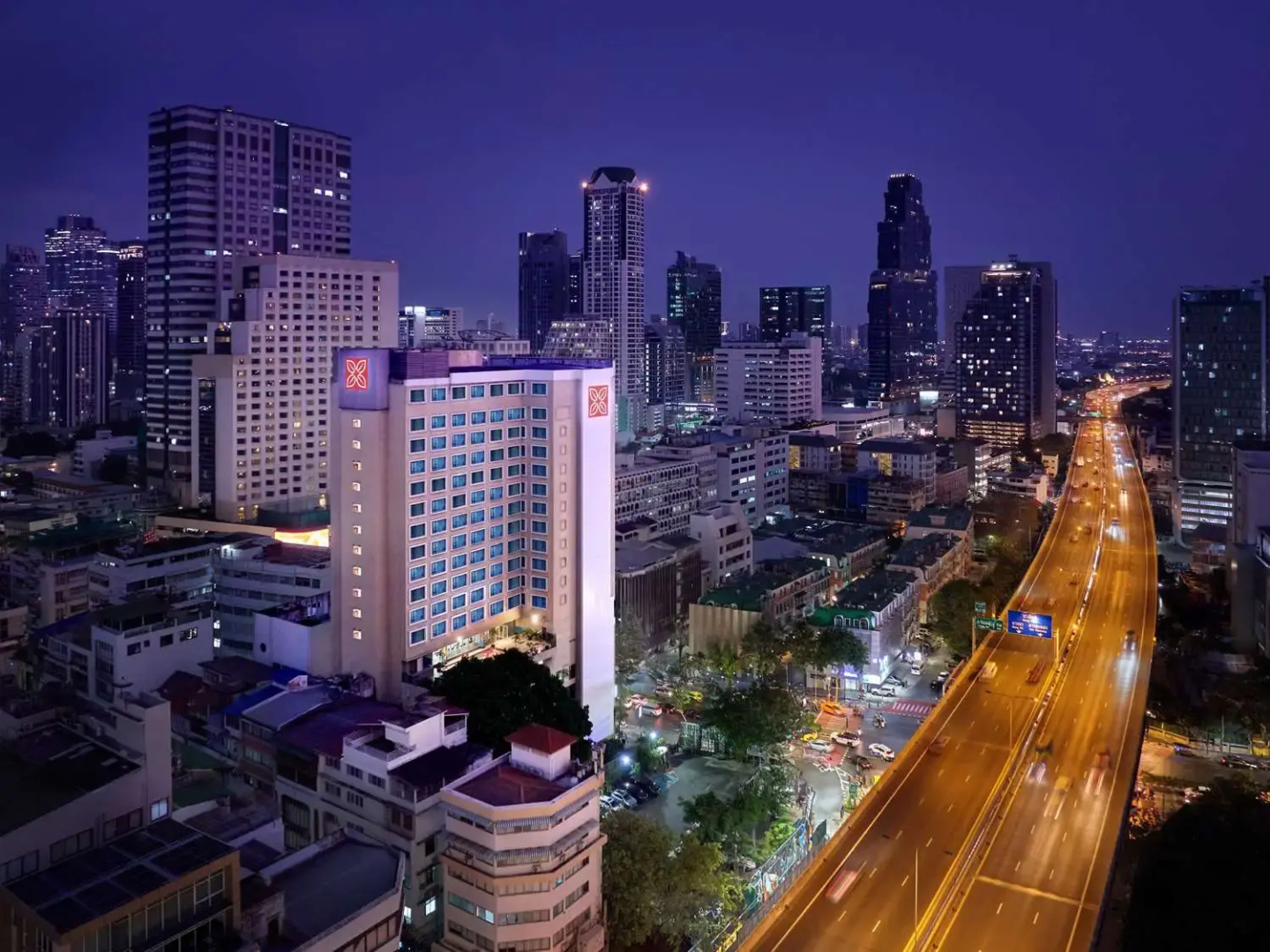 Foto - Hilton Garden Inn Bangkok Silom