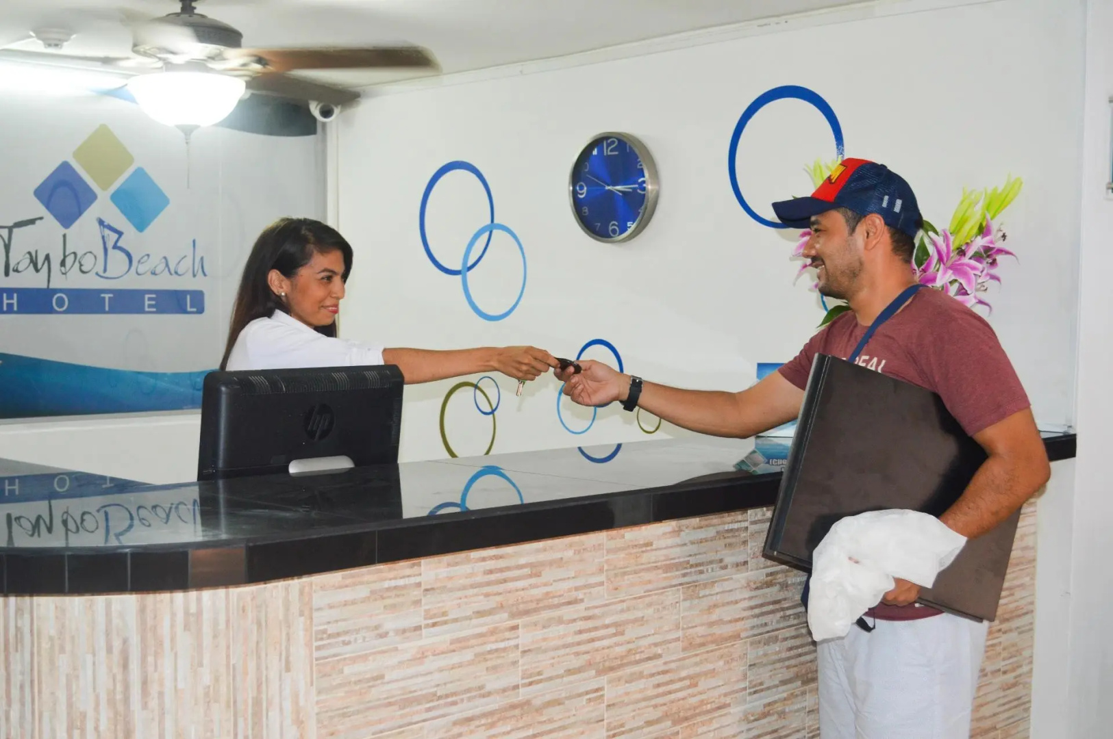 Photo - Hotel Taybo Beach