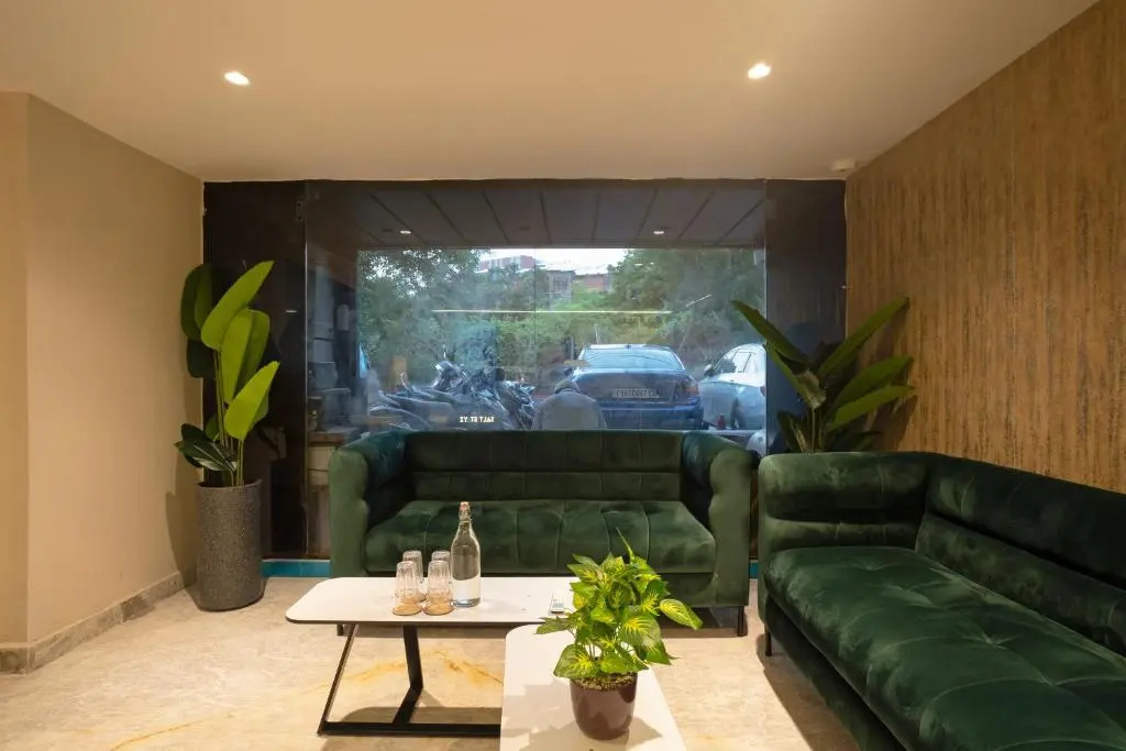 Photo - Saltstayz Premier Naraina Central Delhi