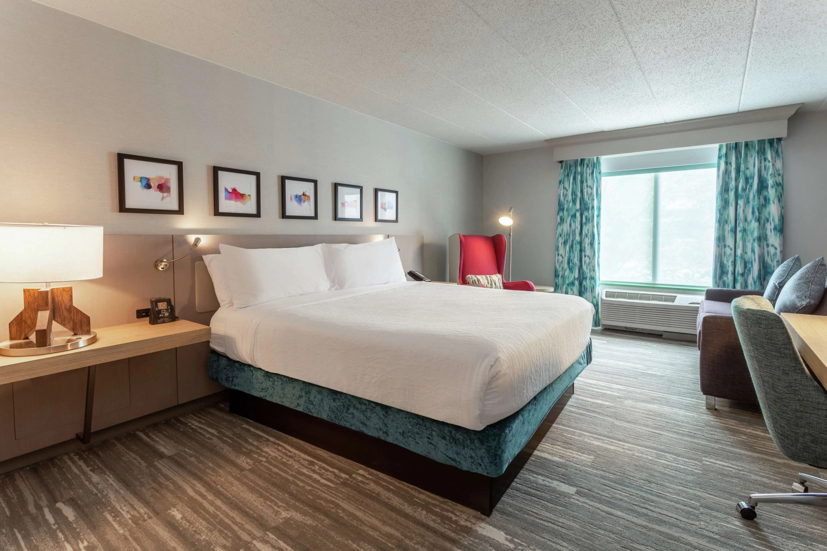 Photo - Hilton Garden Inn Evanston