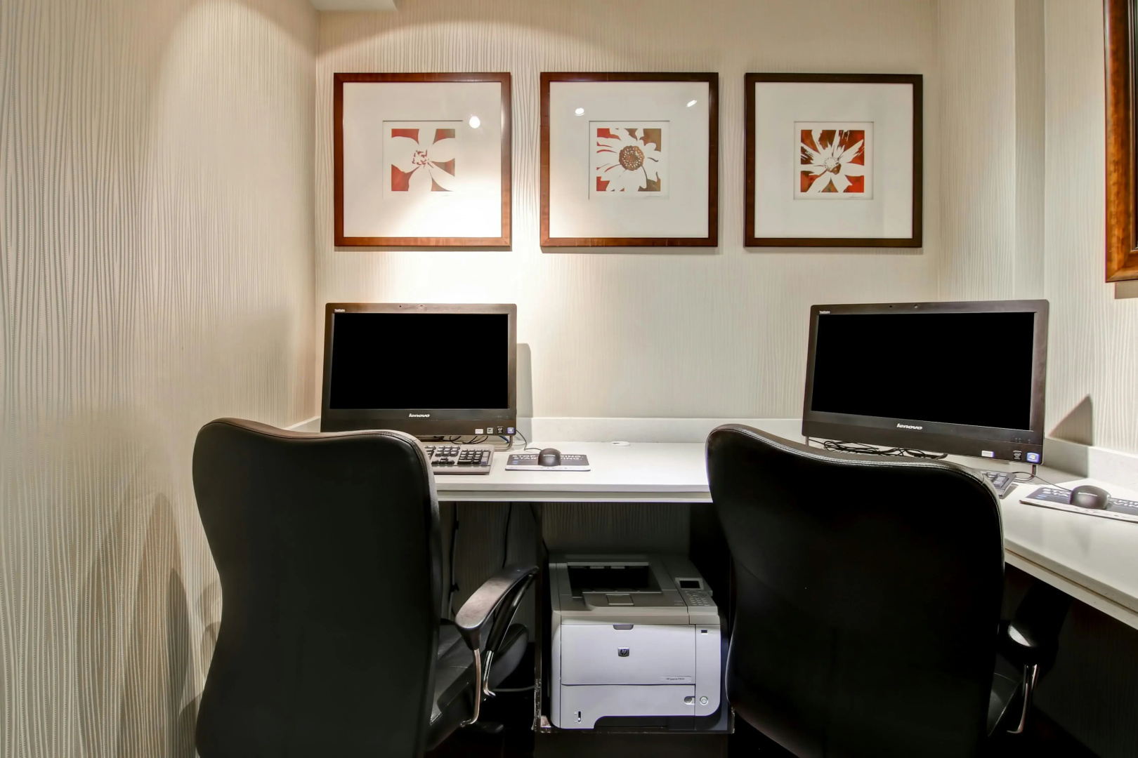 Foto - Hampton Inn & Suites by Hilton Calgary-Airport