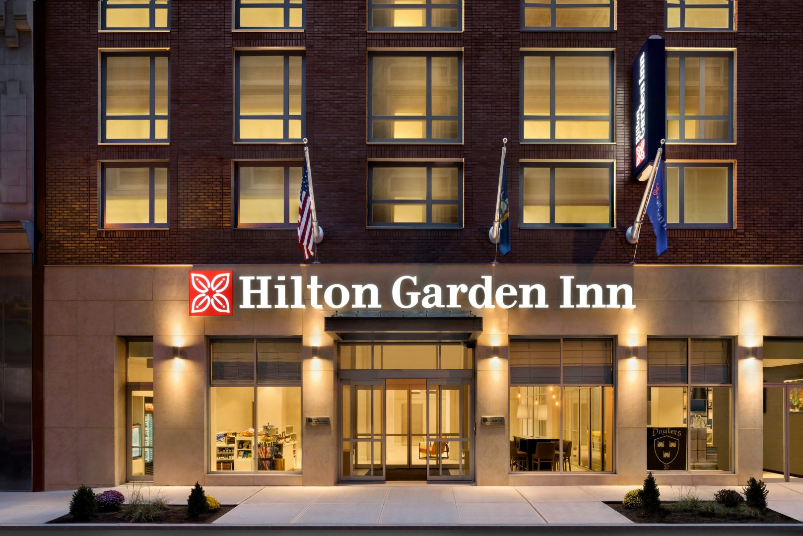 Photo - Hilton Garden Inn New York Times Square South