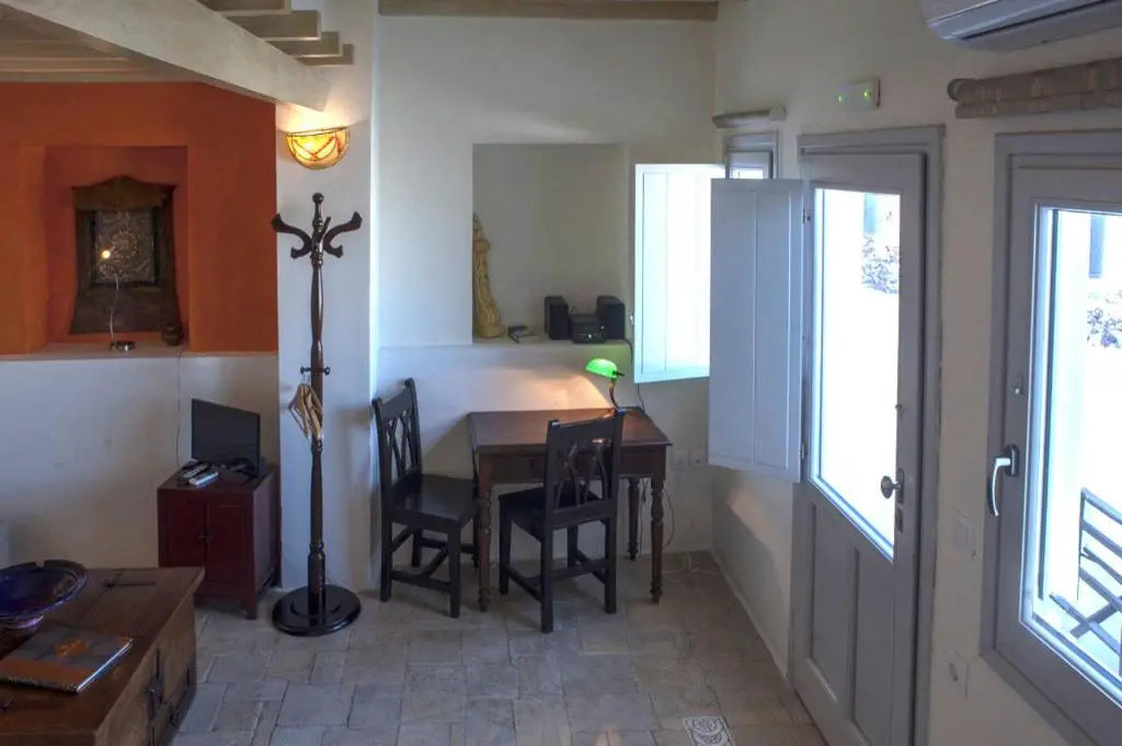 Photo - Heliophos Boutique Caves