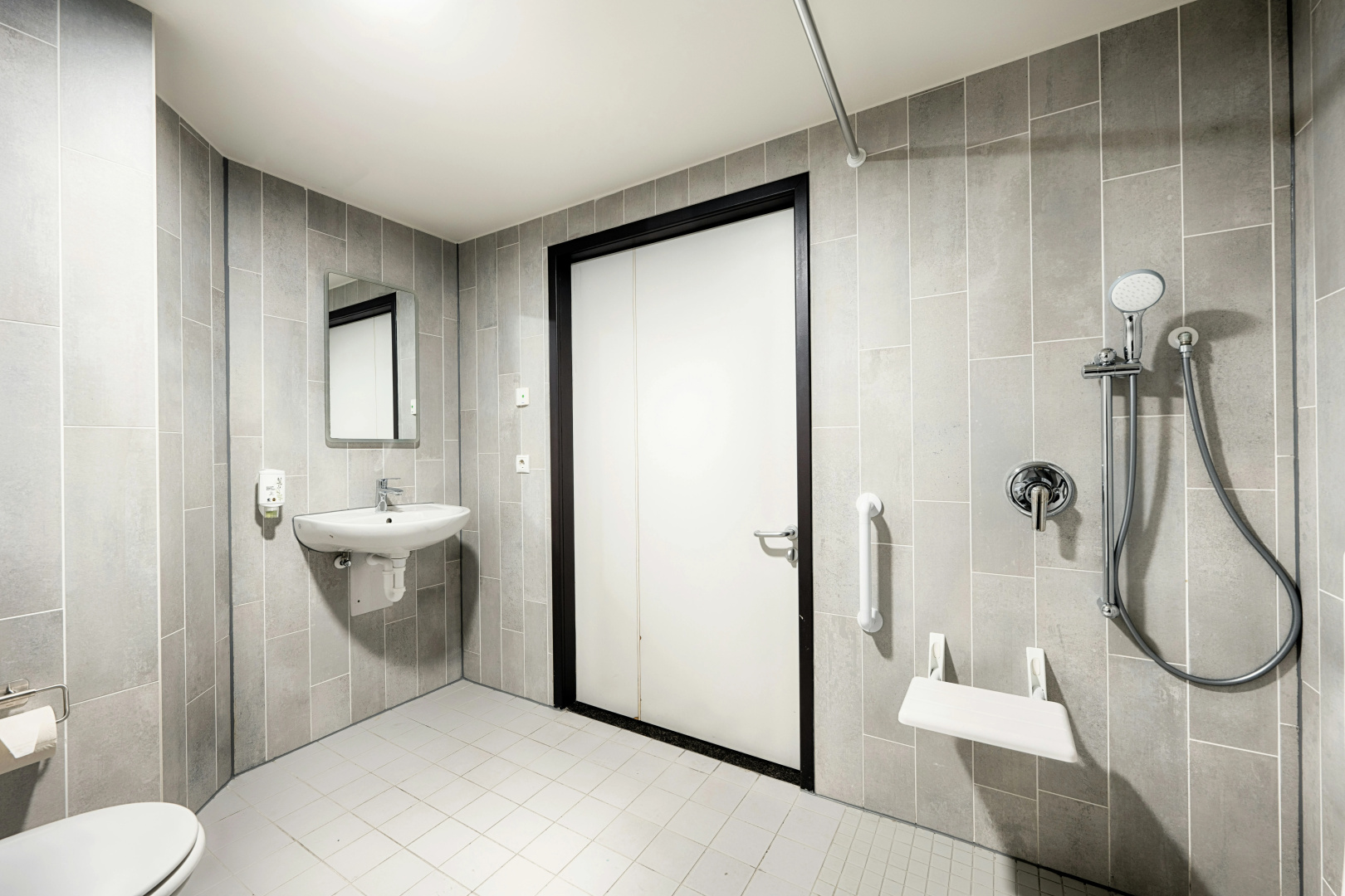 Photo - B&B Hotel Salzburg-Nord