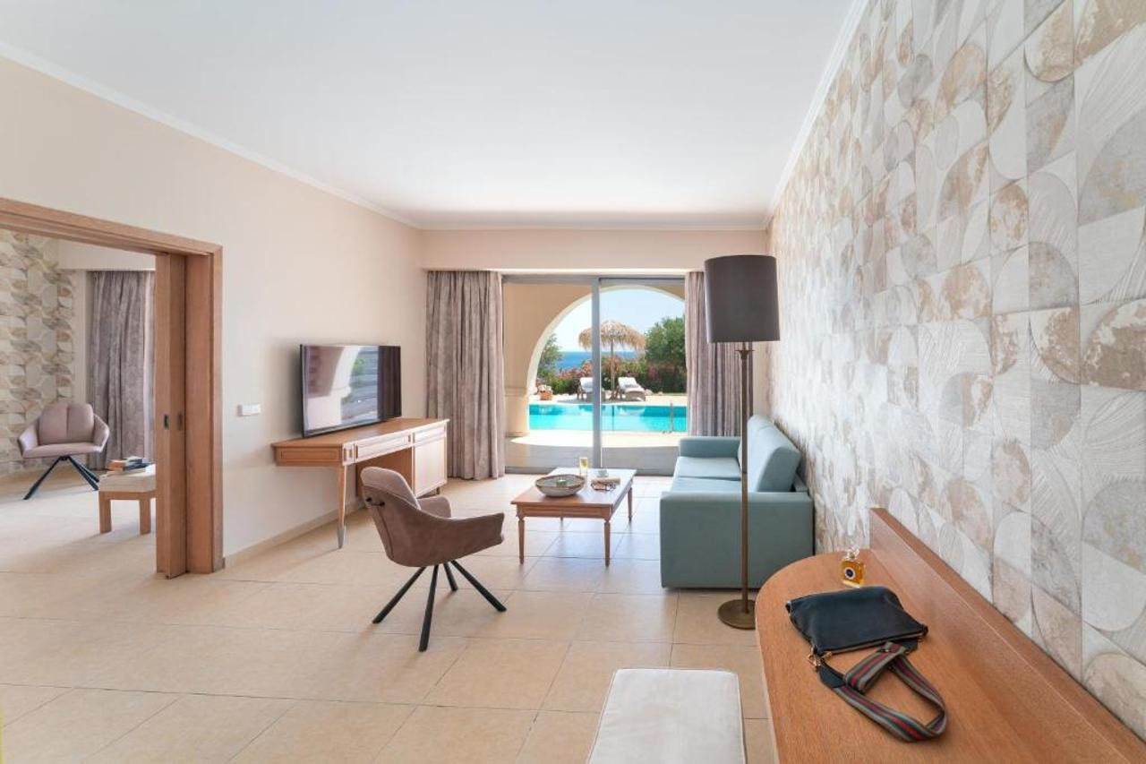 Photo - KRESTEN ROYAL Euphoria Resort