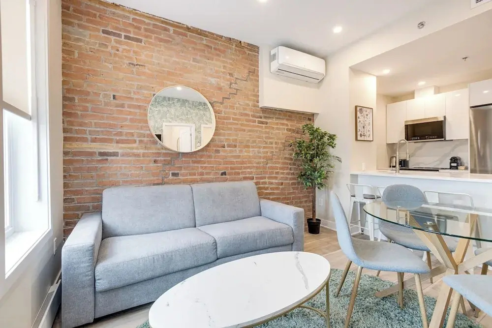 Photo - Mont Royal Suites - M11