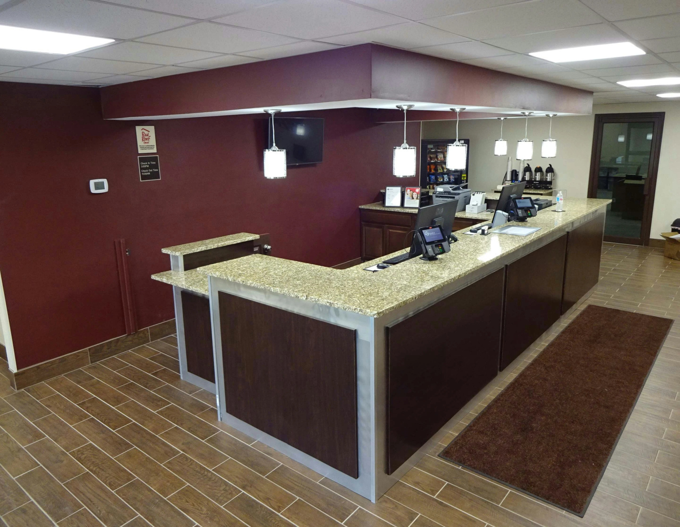 Photo - Red Roof Inn Indianapolis - Castleton