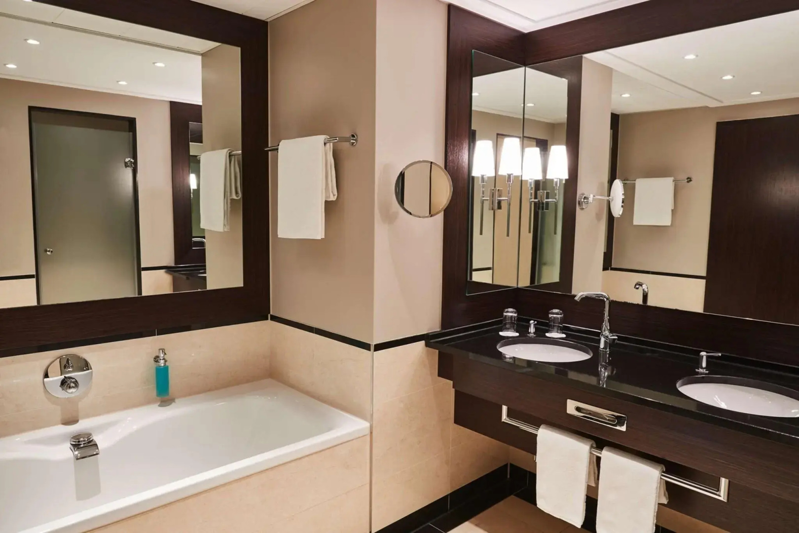 Photo - Steigenberger Hotel de Saxe