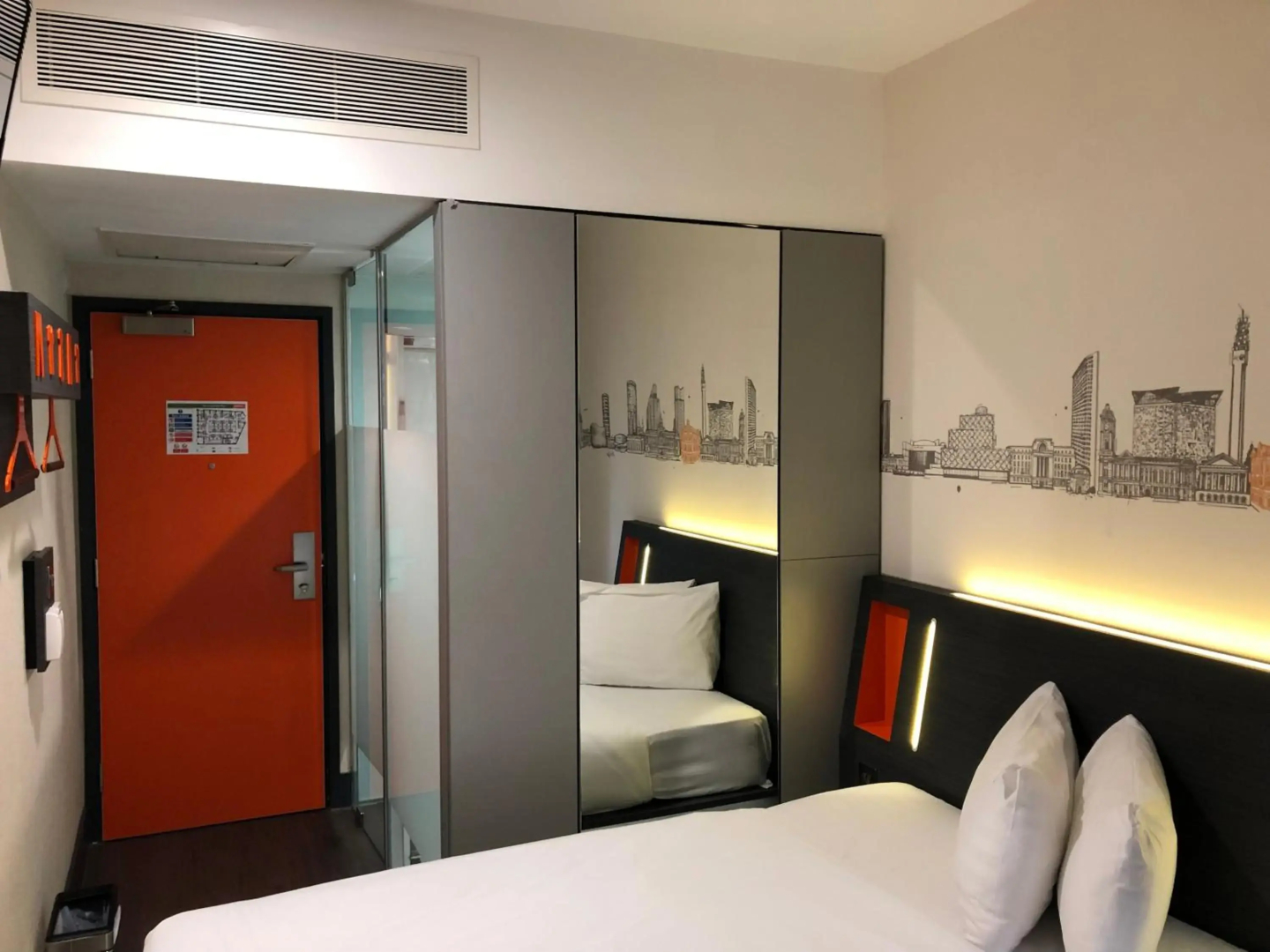 Foto - easyHotel Birmingham