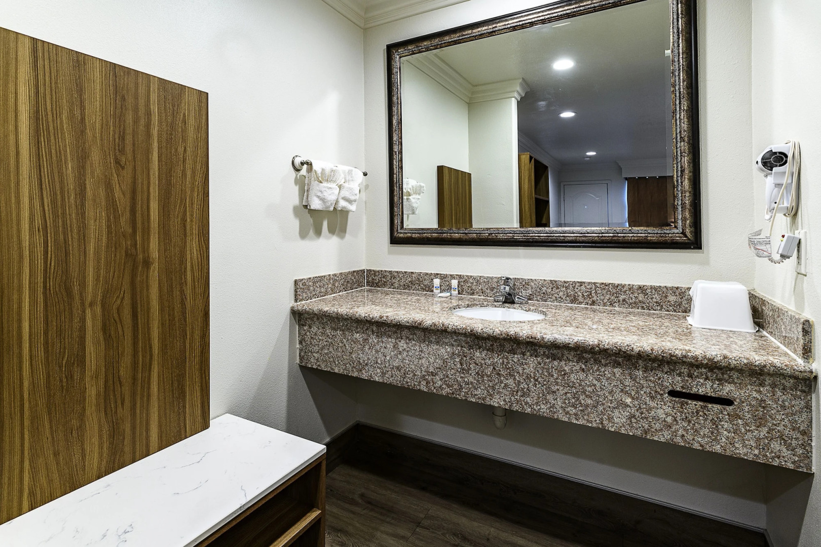 Photo - Hyland Inn near Legoland