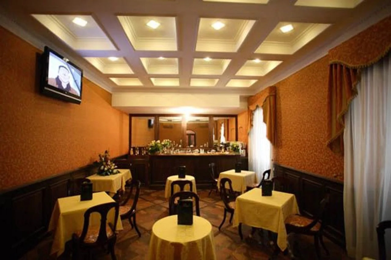 Photo - Smart Station Hotel