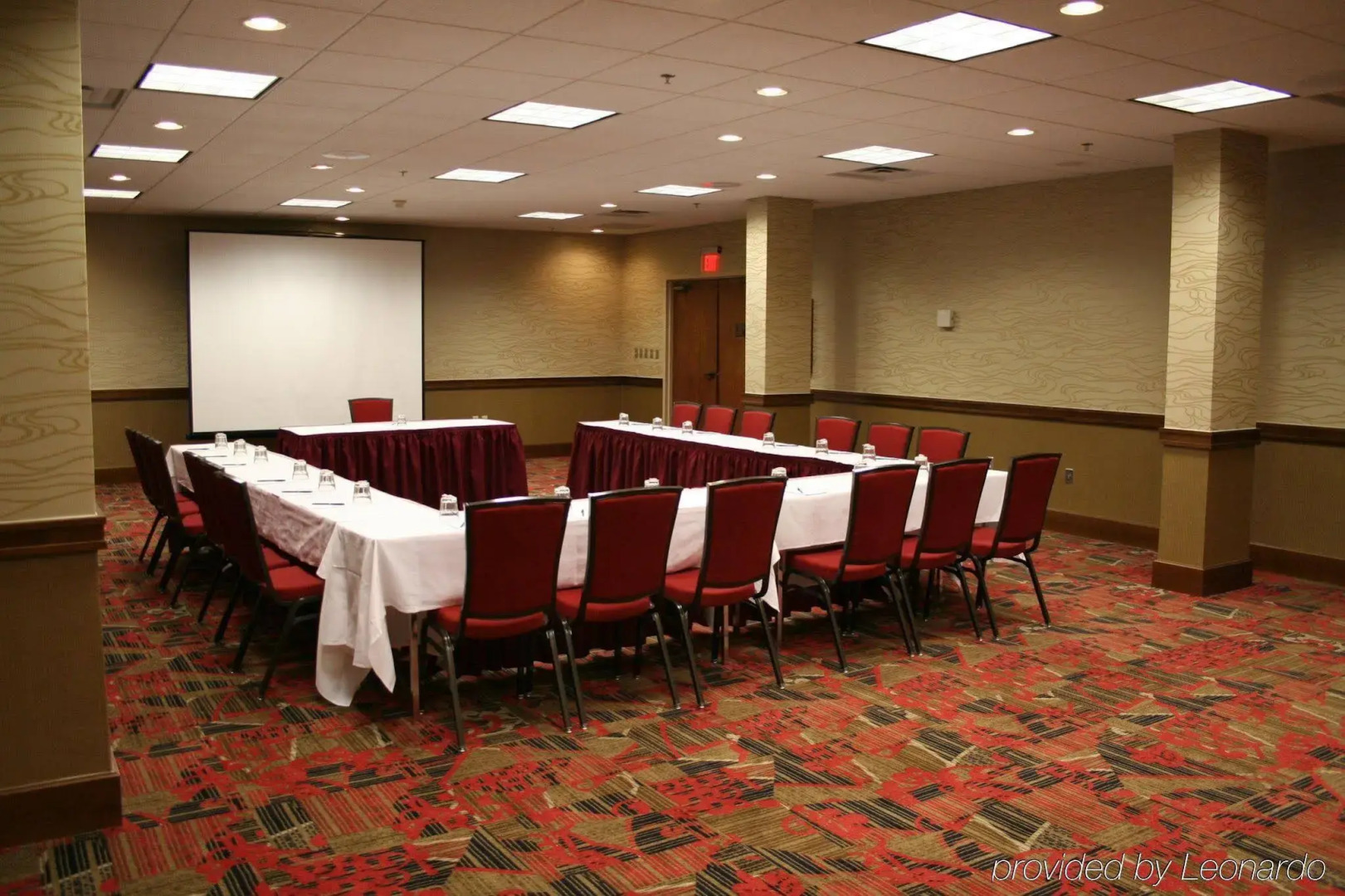 Photo - Embassy Suites by Hilton Atlanta Perimeter Center