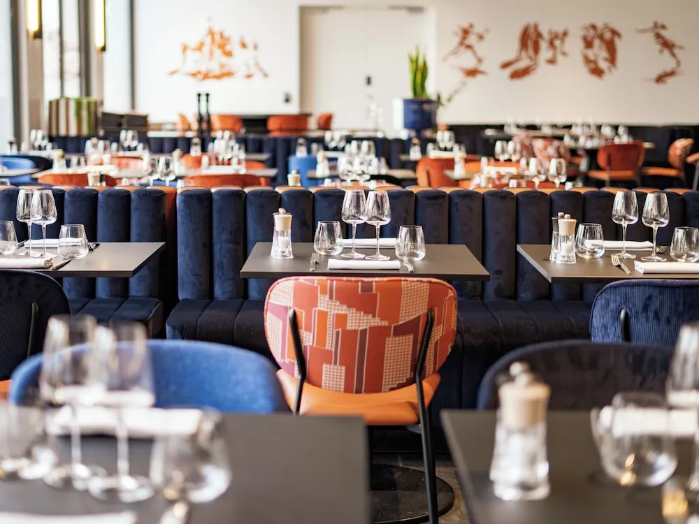 Photo - The Ruck Hotel