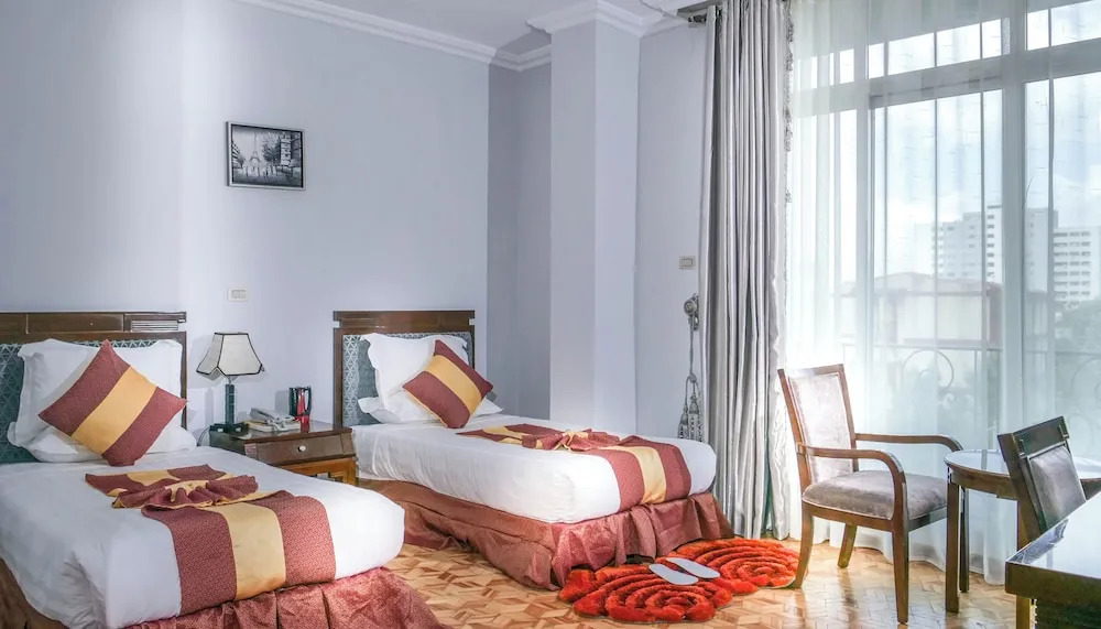 Foto - Tirar International Hotel