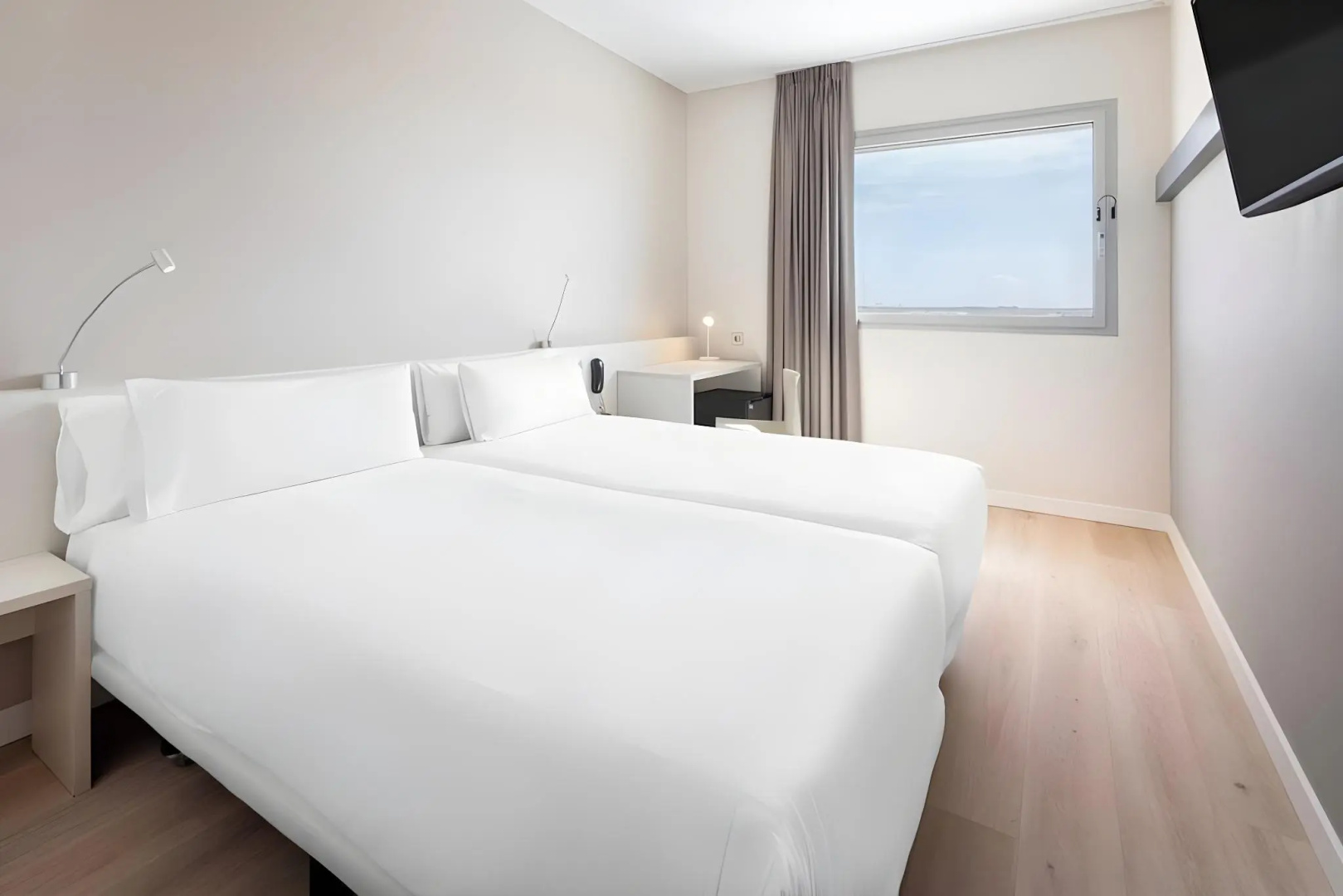 Photo - B&B Hotel Barcelona Viladecans