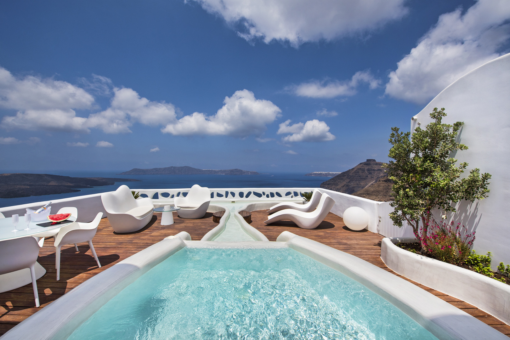 Photo - Athina Luxury Suites