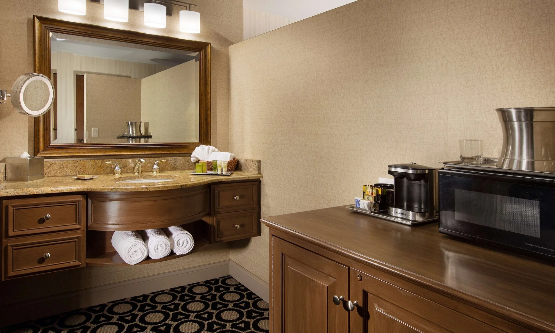 Foto - Four Points By Sheraton Houston Energy Corridor