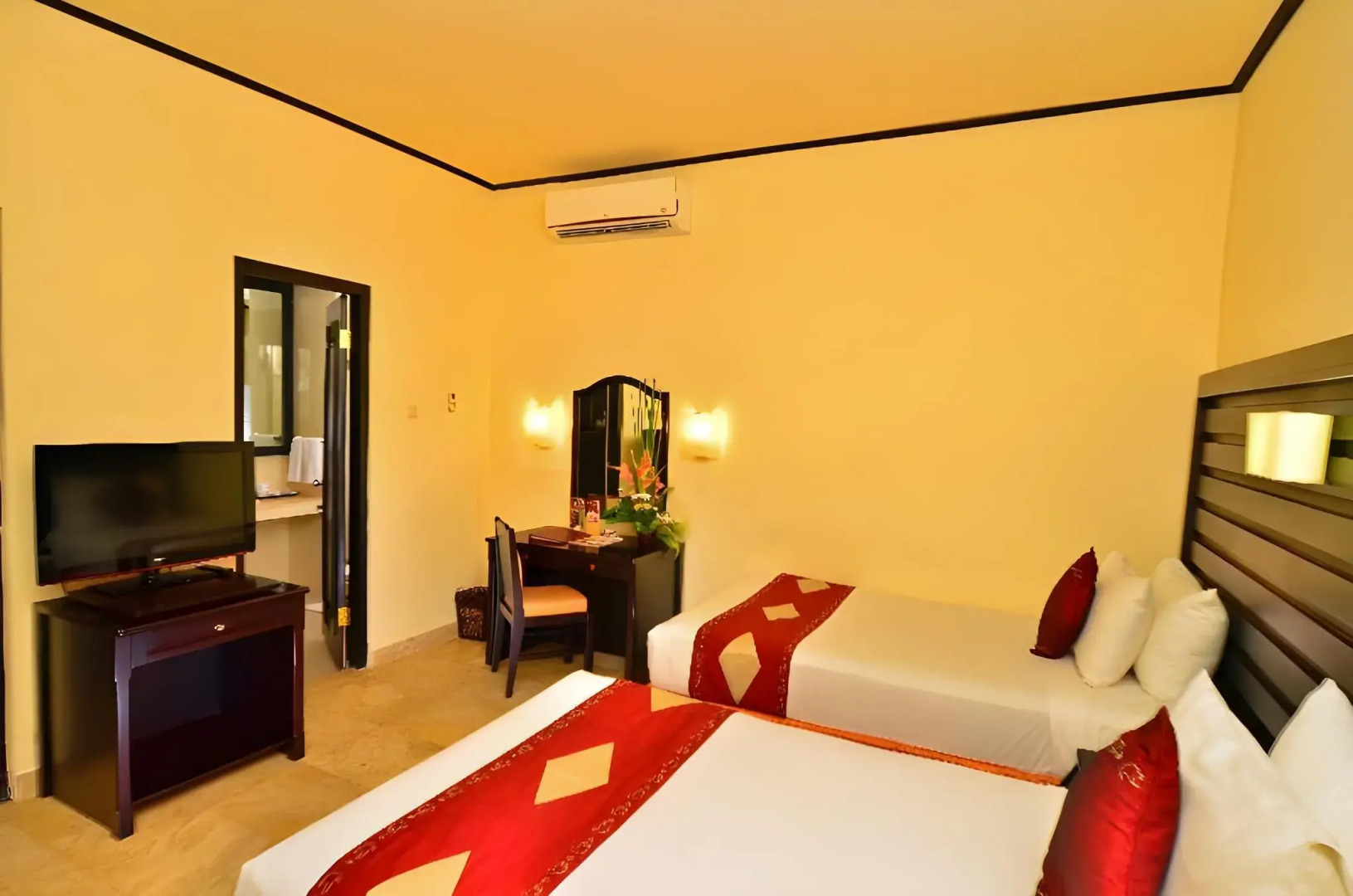 Foto - Inna Sindhu Beach Hotel & Resort