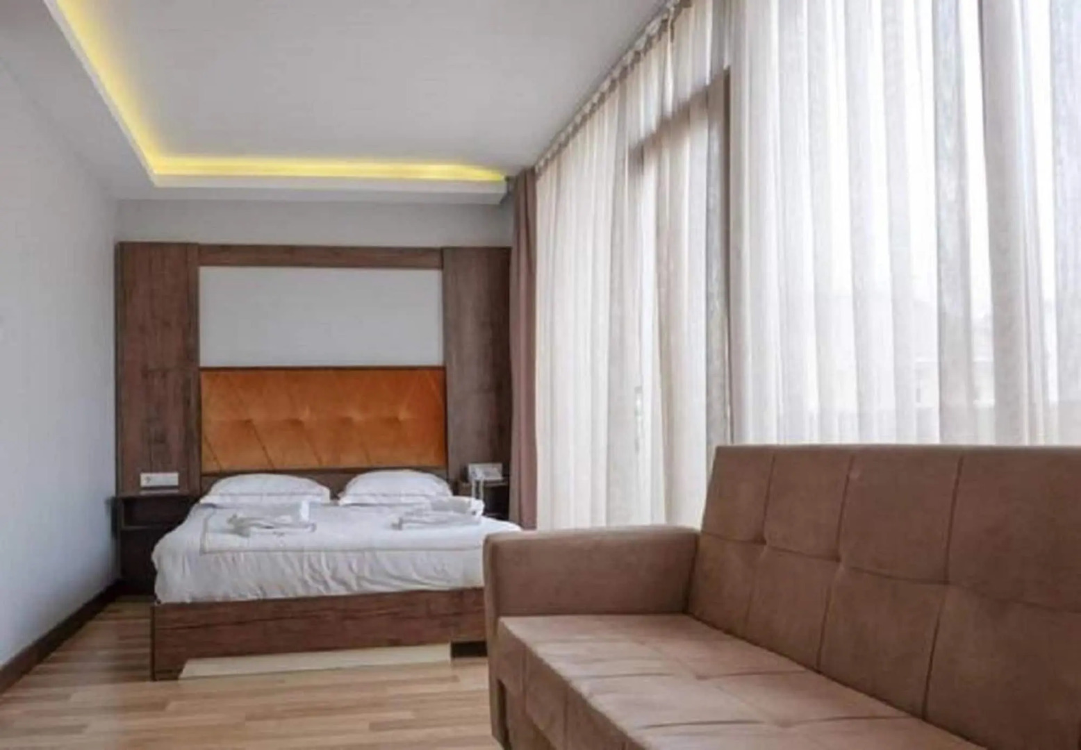 Photo - Bucoleon by Cheers