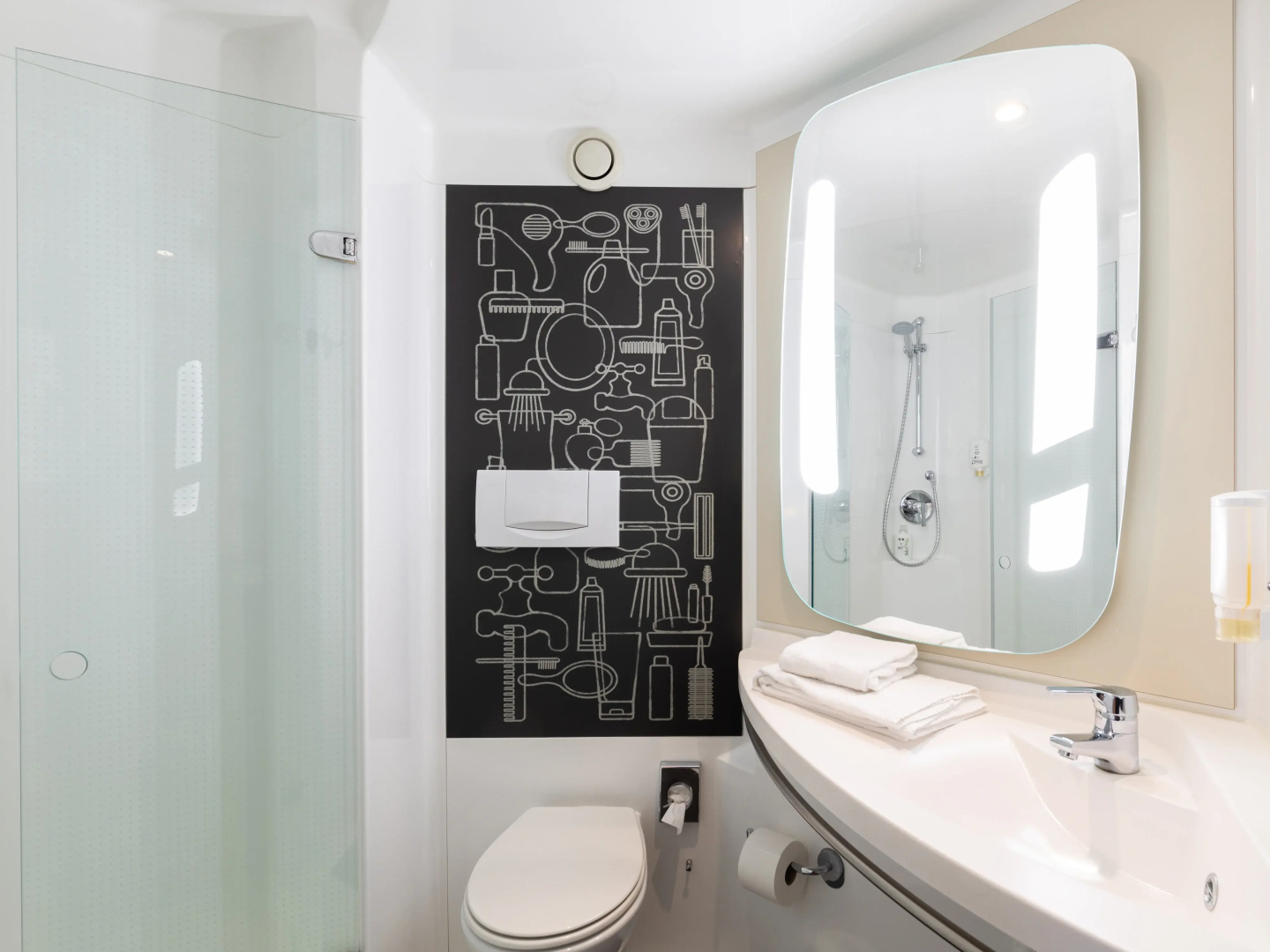 Foto - B&B HOTEL Wuppertal-City