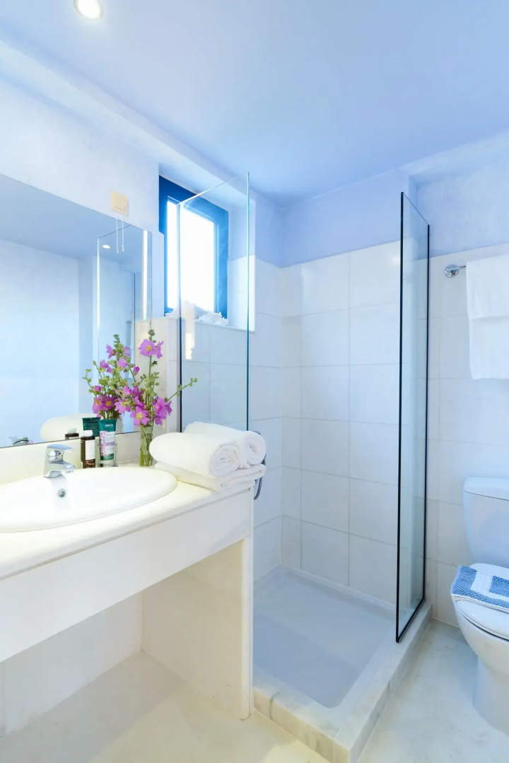 Photo - Golden Bay Apartments – Garden Haven