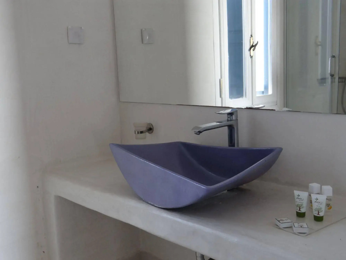 Photo - Amaze Suites