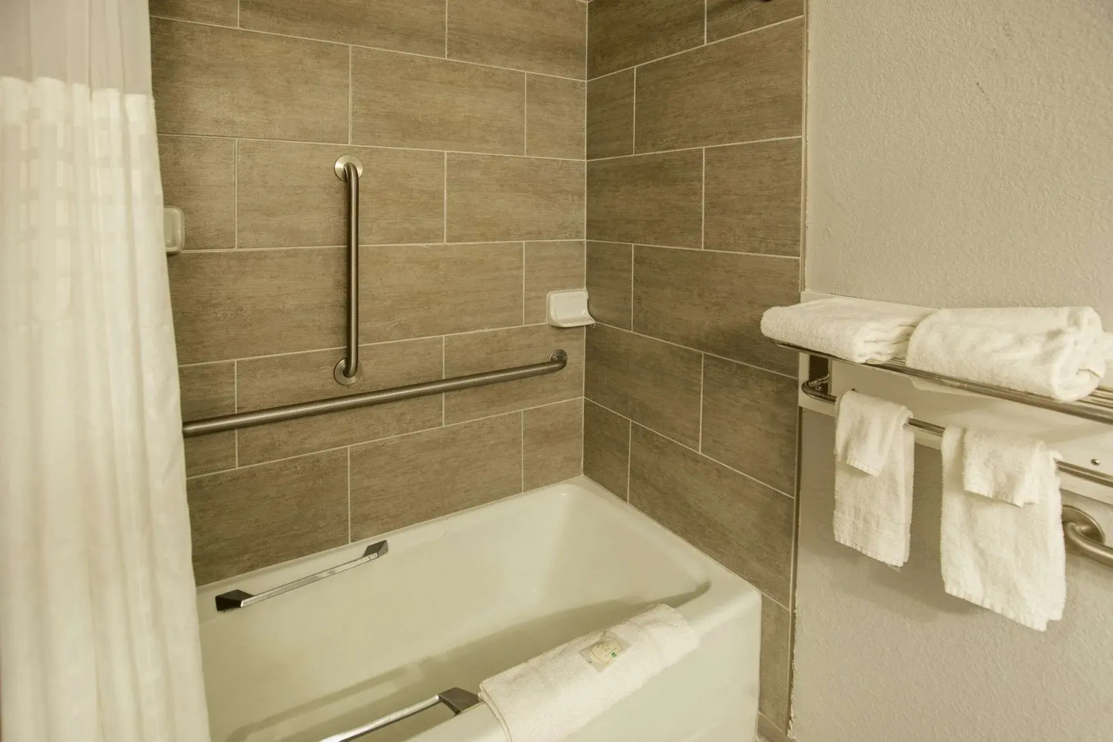 Photo - Quality Inn & Suites Hammond Near I-8090