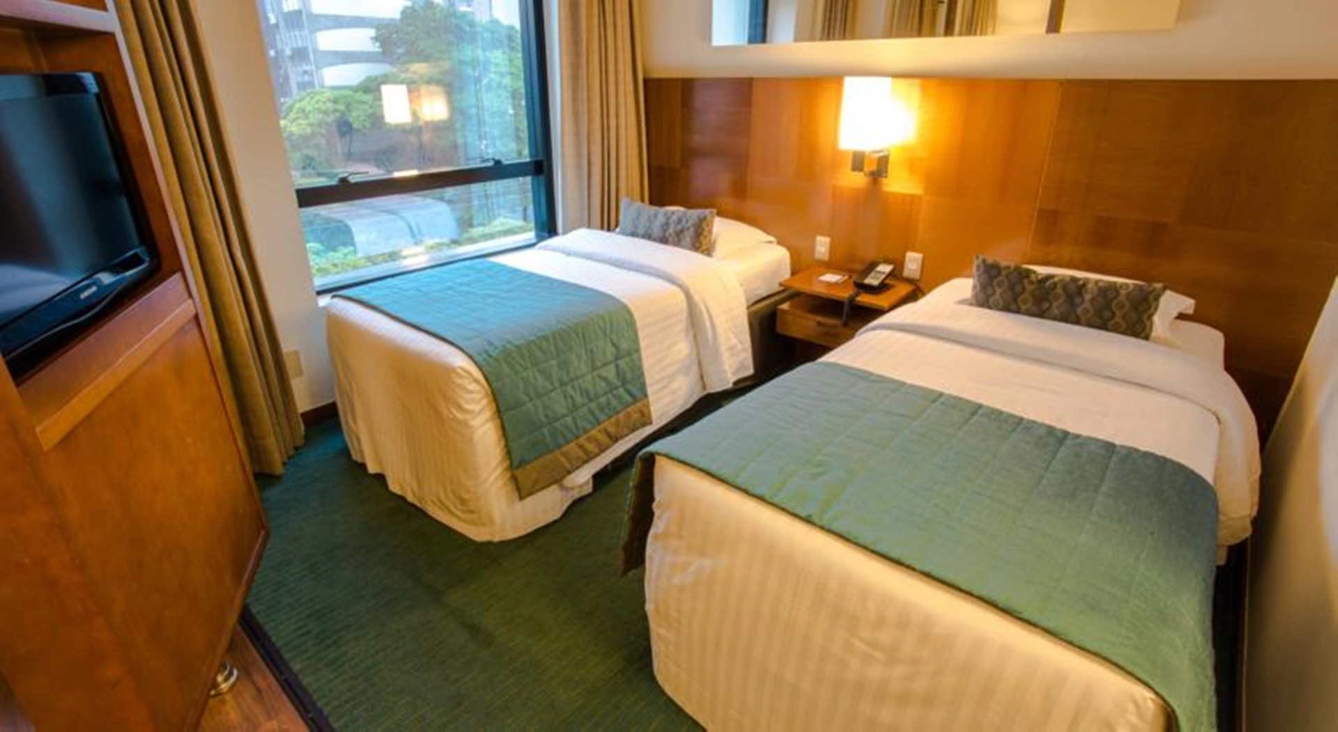 Foto - Estanplaza Berrini