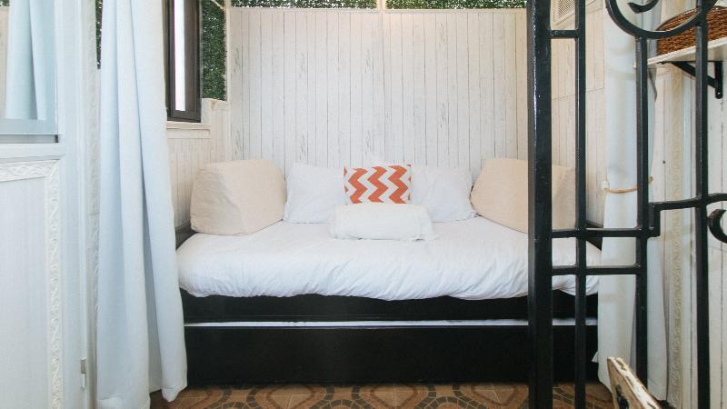 Foto - Nearest Hostel Pasay City by RedDoorz