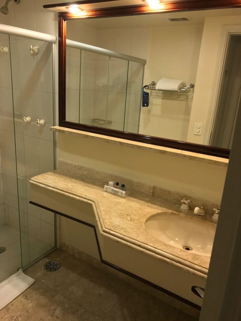 Photo - Bristol The Time Berrini