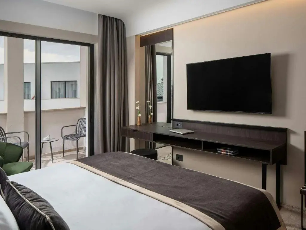 Photo - Mercure Conacul Cozieni