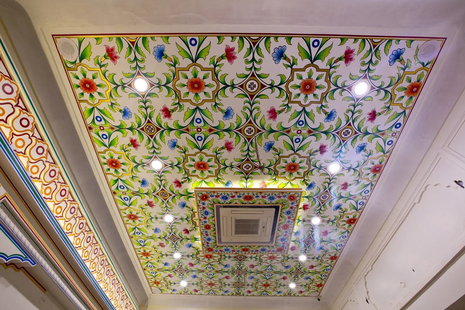 Foto - Hotel Kalyan