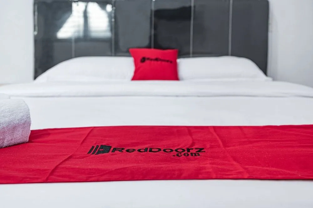 Foto - RedDoorz Plus near Thamrin Plaza Medan