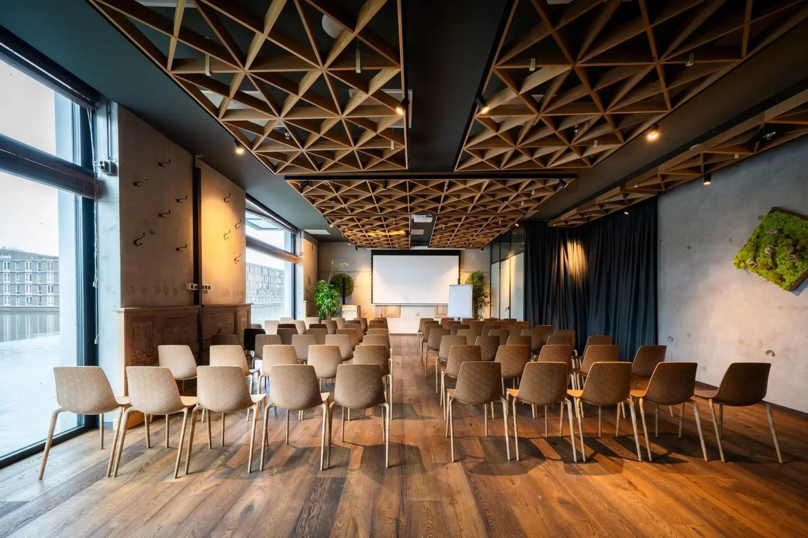 Photo - Four Elements Hotel