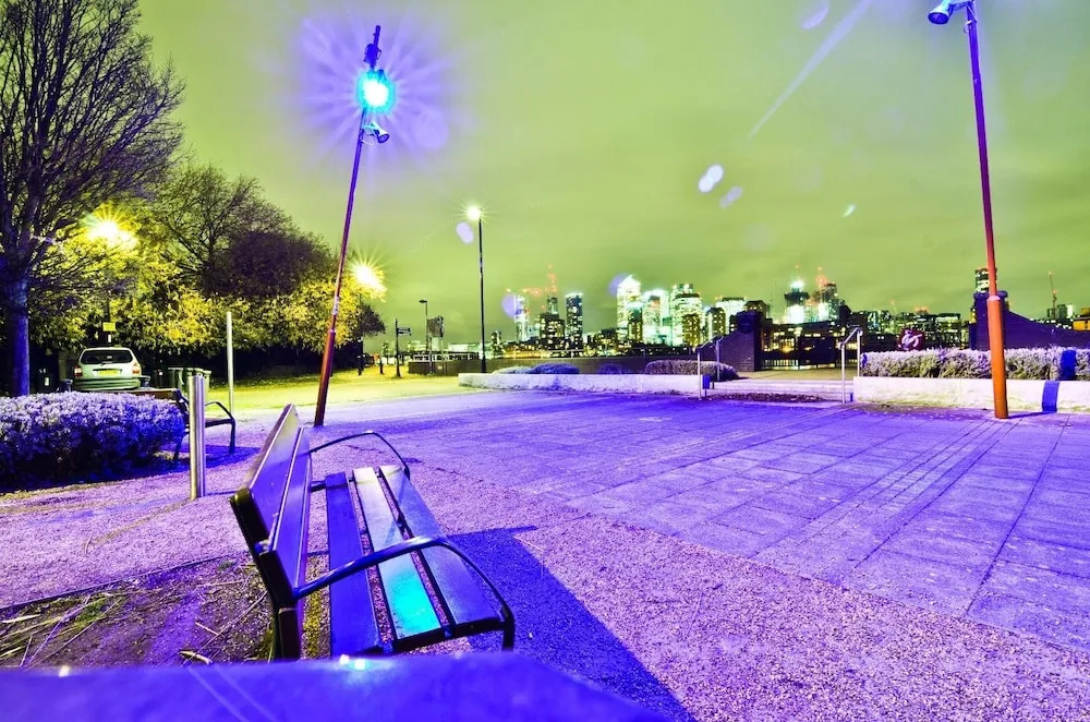 Photo - Thames View House Surrey Quays