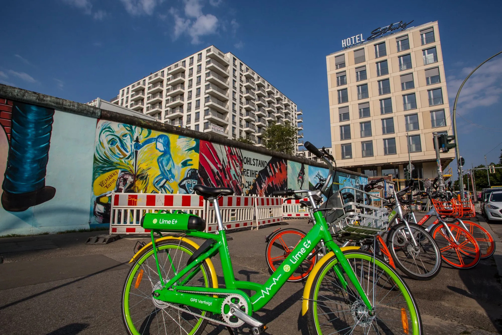 Photo - Schulz Hotel Berlin Wall at the East Side Gallery