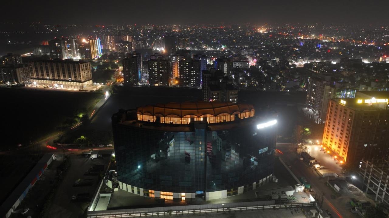 Foto - Regenta - The World Surat