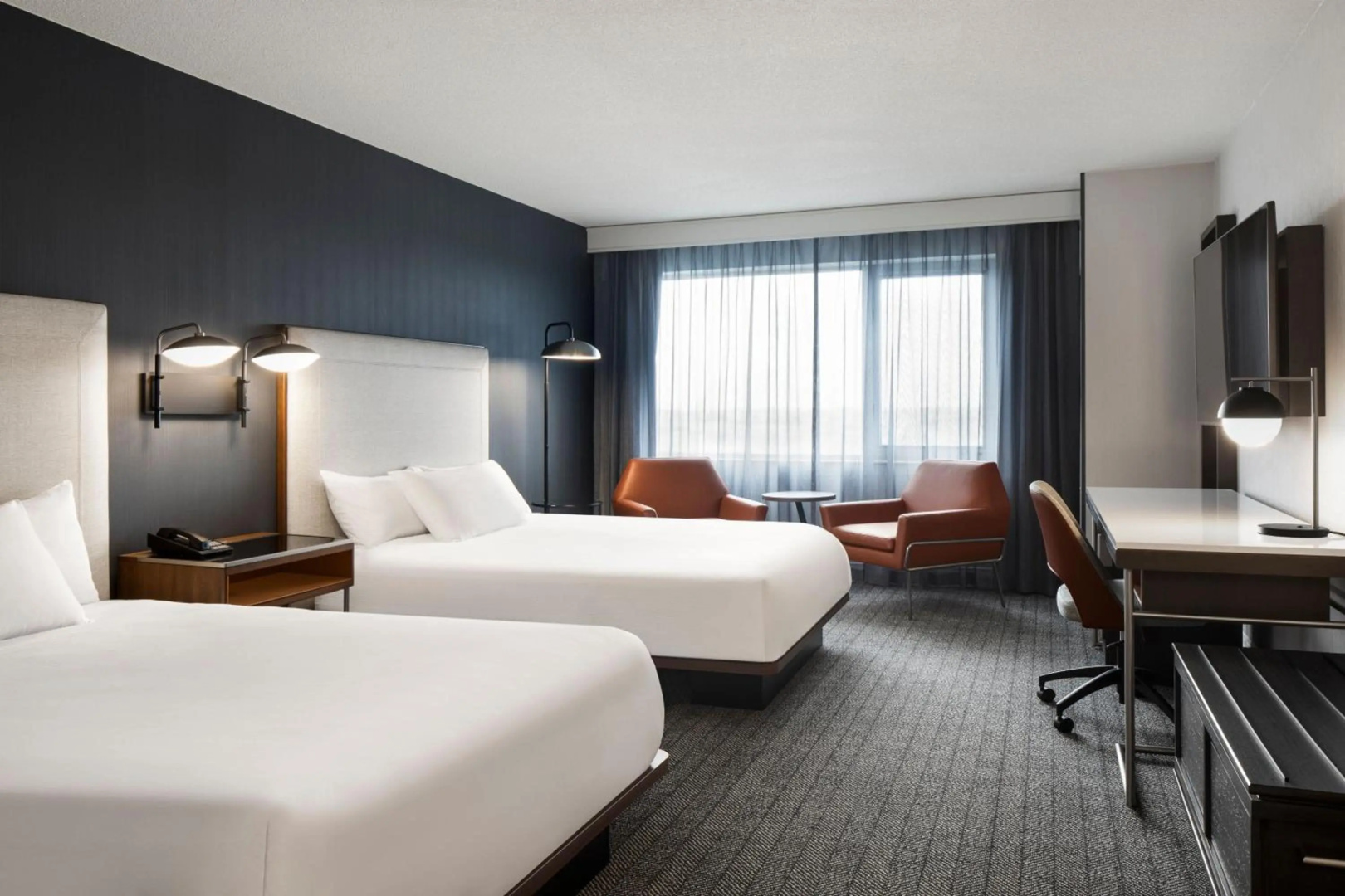 Photo - Courtyard by Marriott Montreal Airport