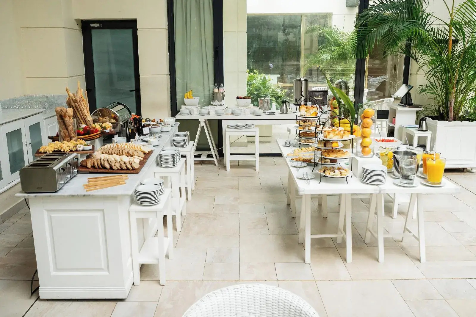 Photo - Loi Suites Recoleta Hotel