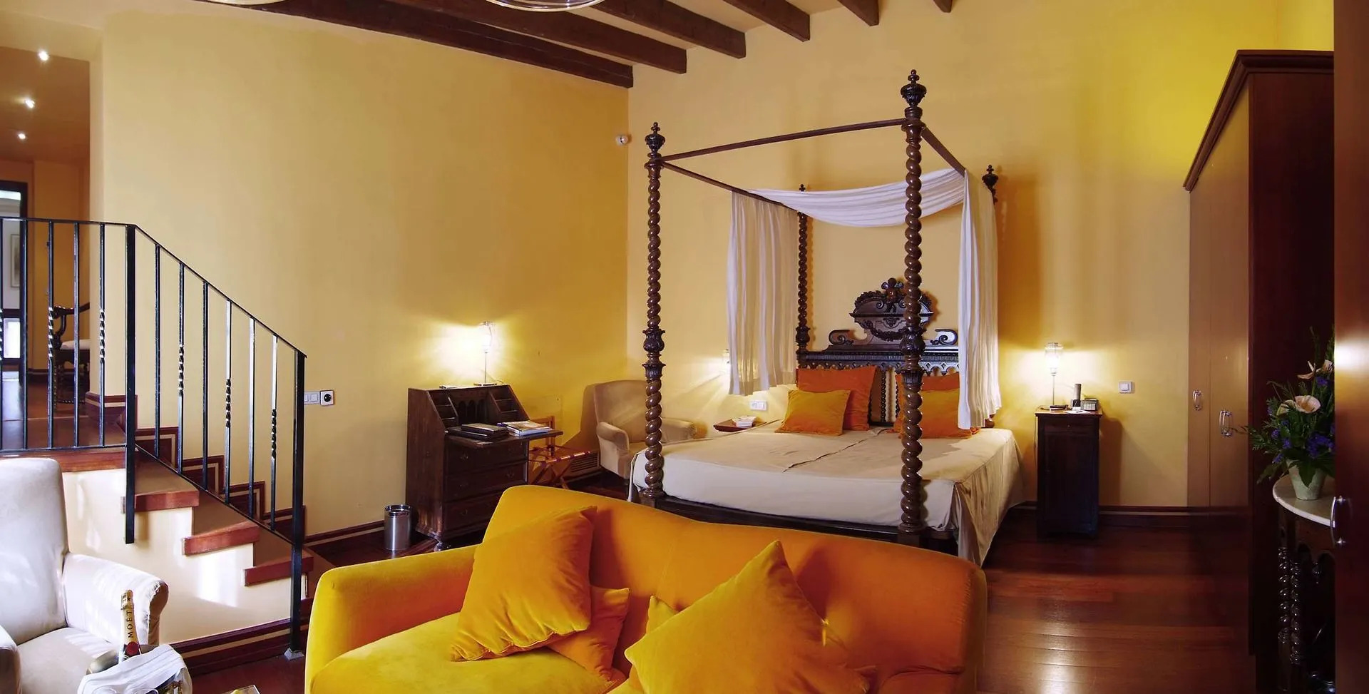 Photo - Palacio Ca Sa Galesa