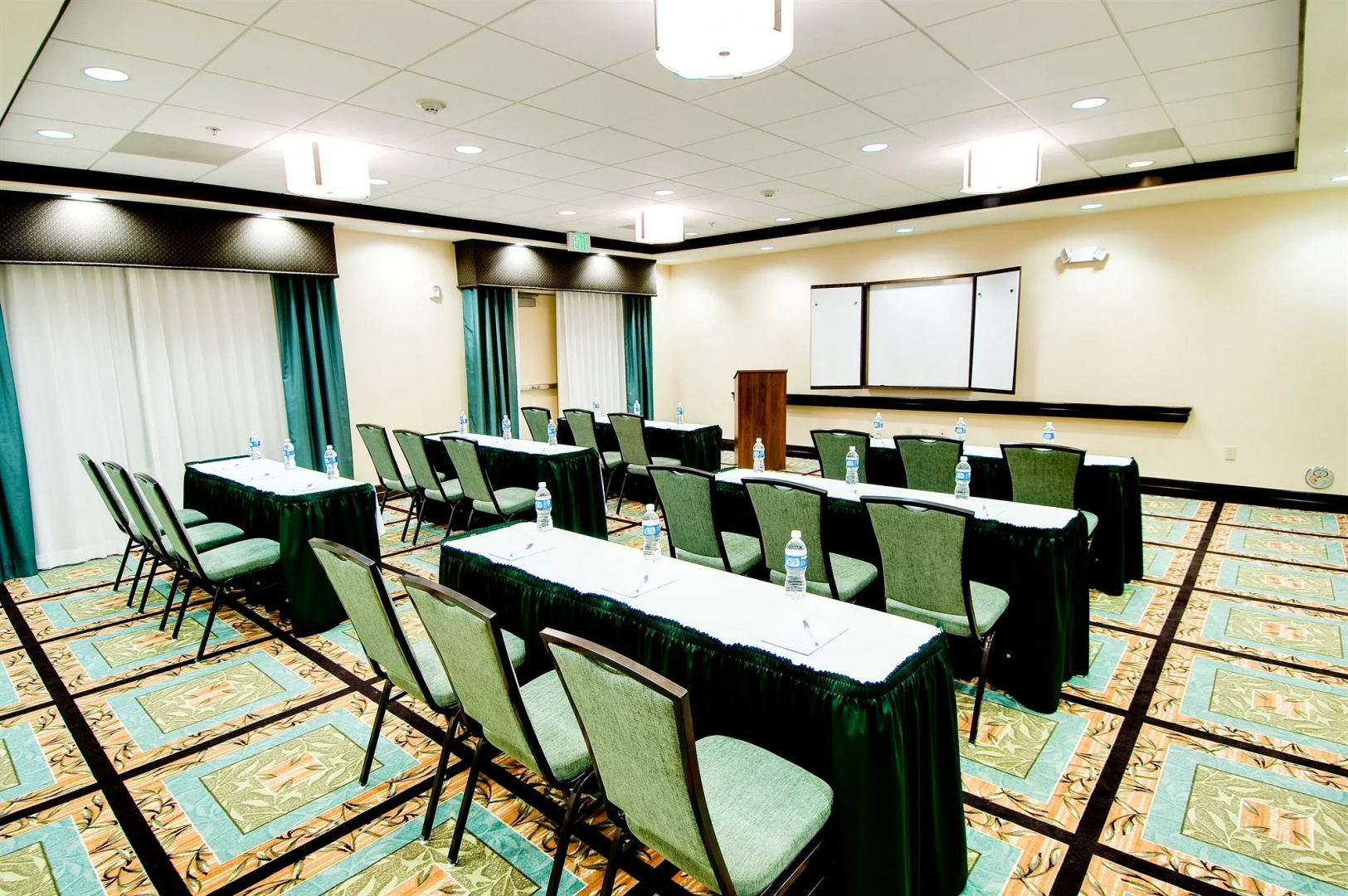 Photo - Hampton Inn & Suites Thousand Oaks, CA