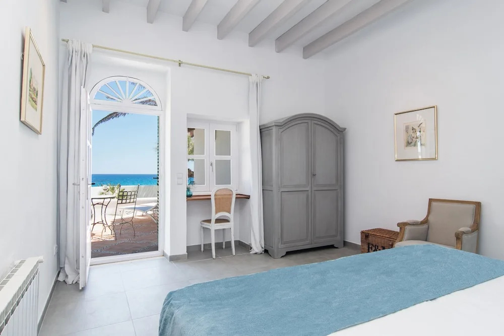 Photo - The Sea Club