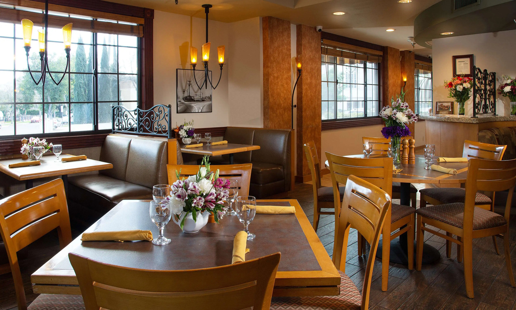 Foto - Safari Inn Burbank-Universal, a Coast Hotel