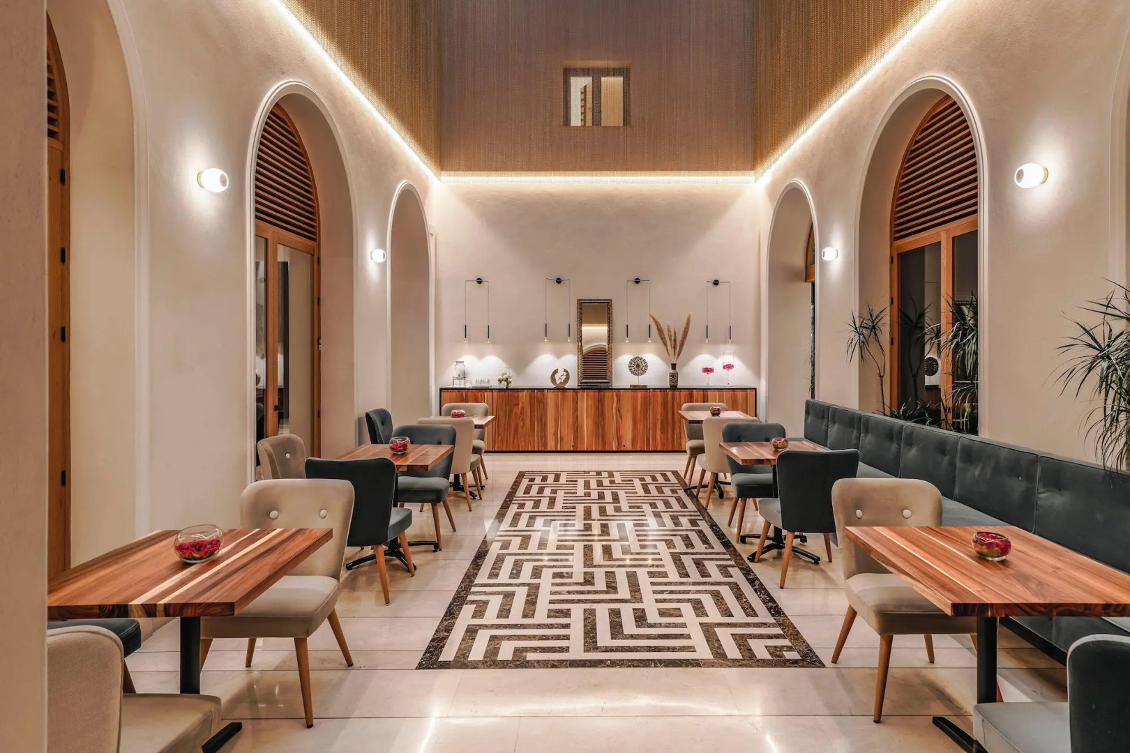 Foto - Vincci Selección Unuk 5 GL