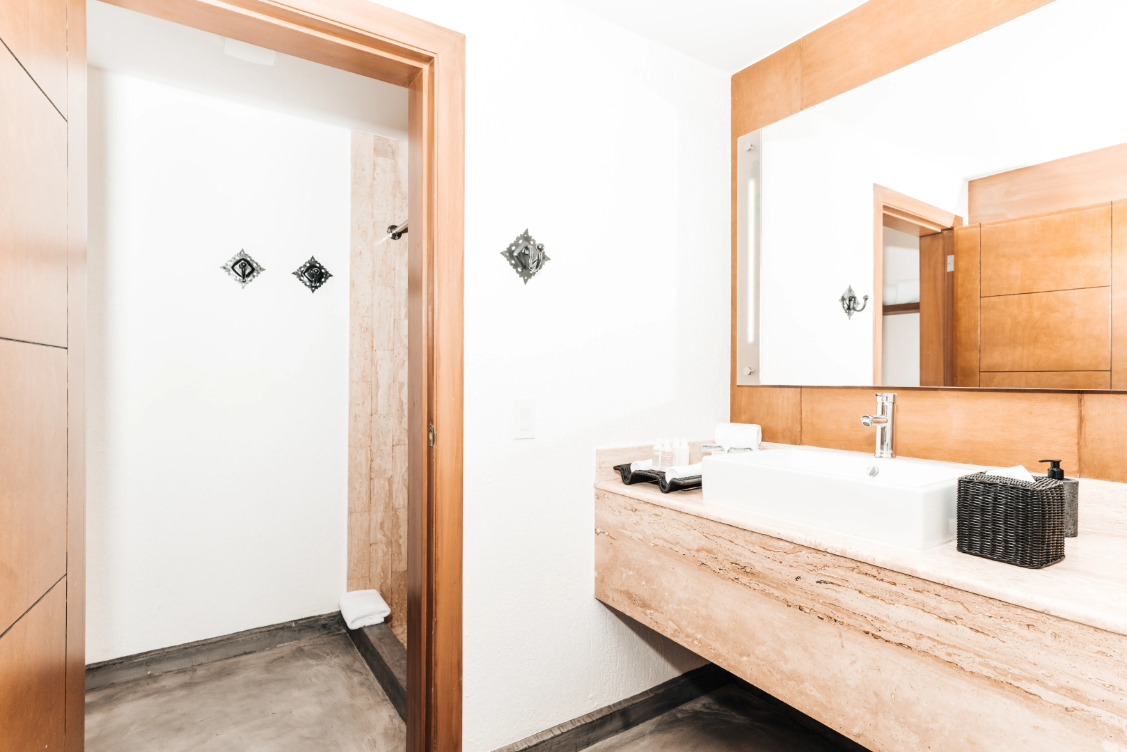 Photo - Bahia Hotel & Beach House