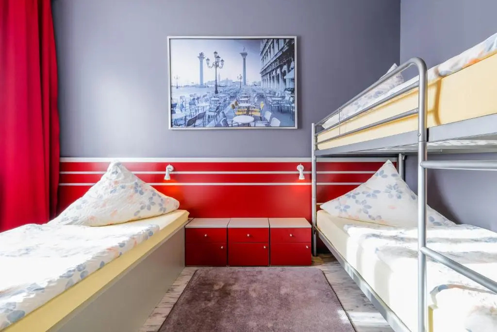 Photo - Hotel 108