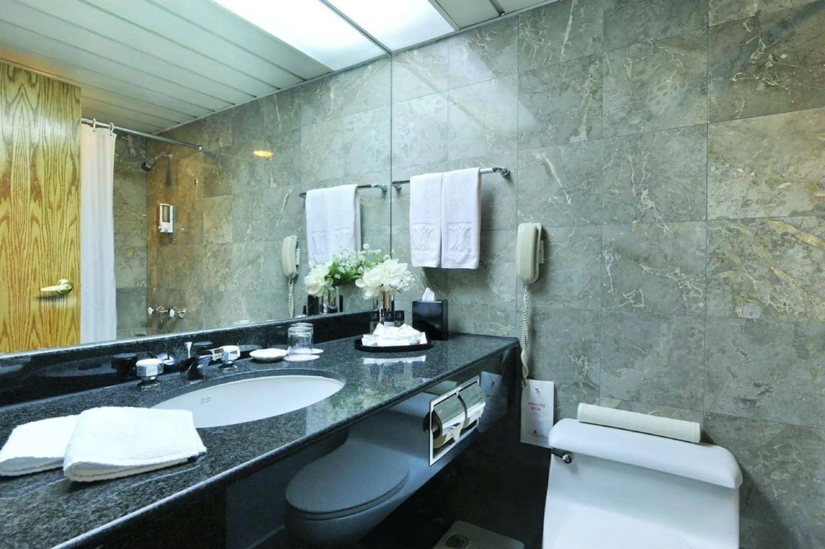 Photo - The Kimberley Hotel