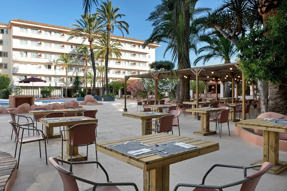 Photo - tent Calvia Beach