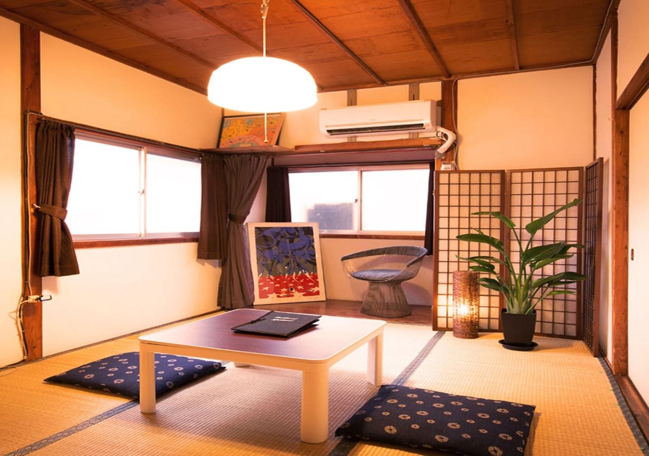 Traditional Apartment - Hostel